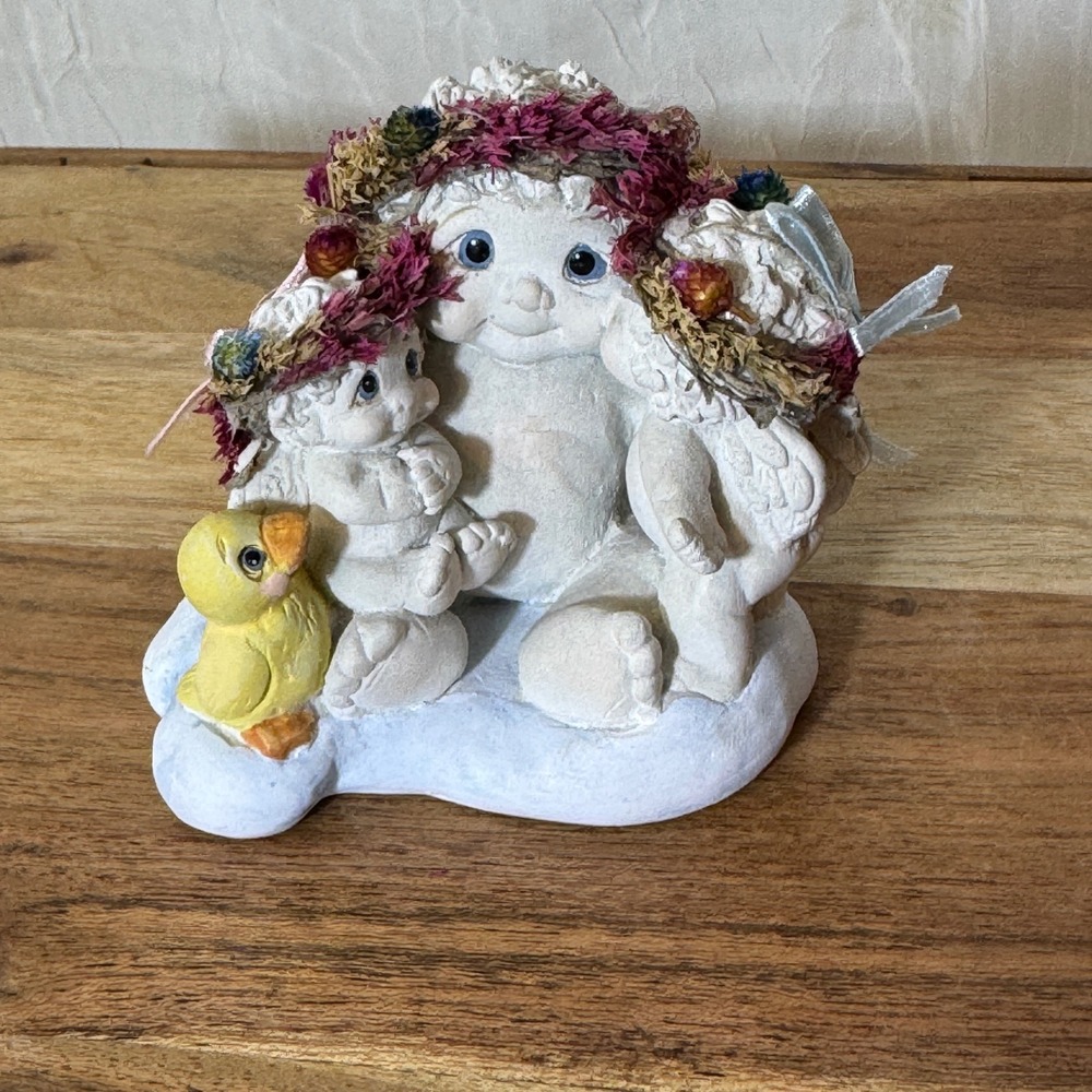Dreamsicles Figurine A Kiss for Mama‎ DC402 White Angel Duckling 1998 Kristin